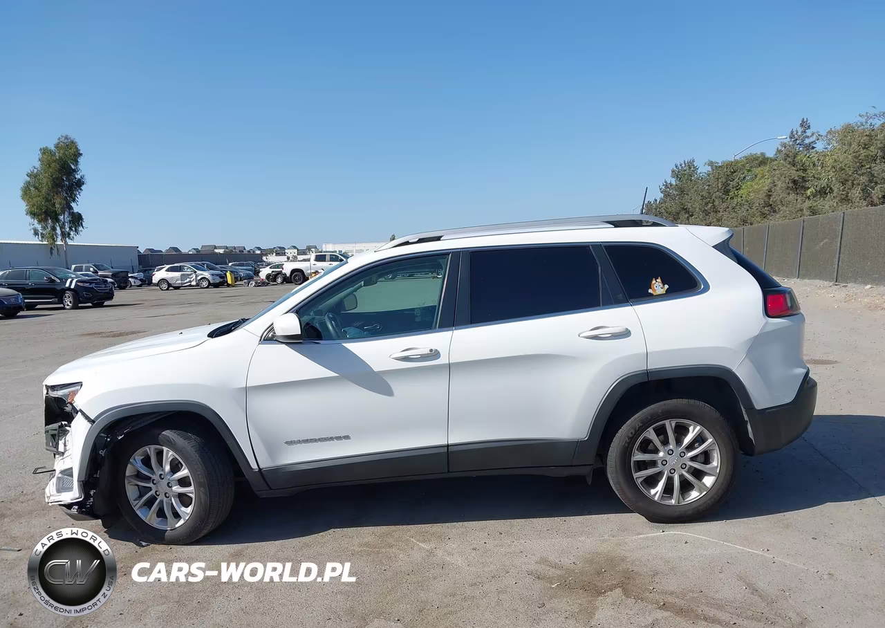 2019 Jeep Cherokee Latitude Fwd VIN:1C4PJLCB2KD384286 - 14