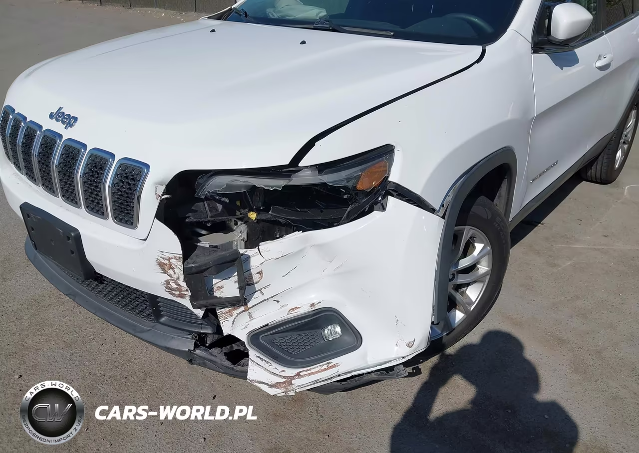 2019 Jeep Cherokee Latitude Fwd VIN:1C4PJLCB2KD384286 - 6