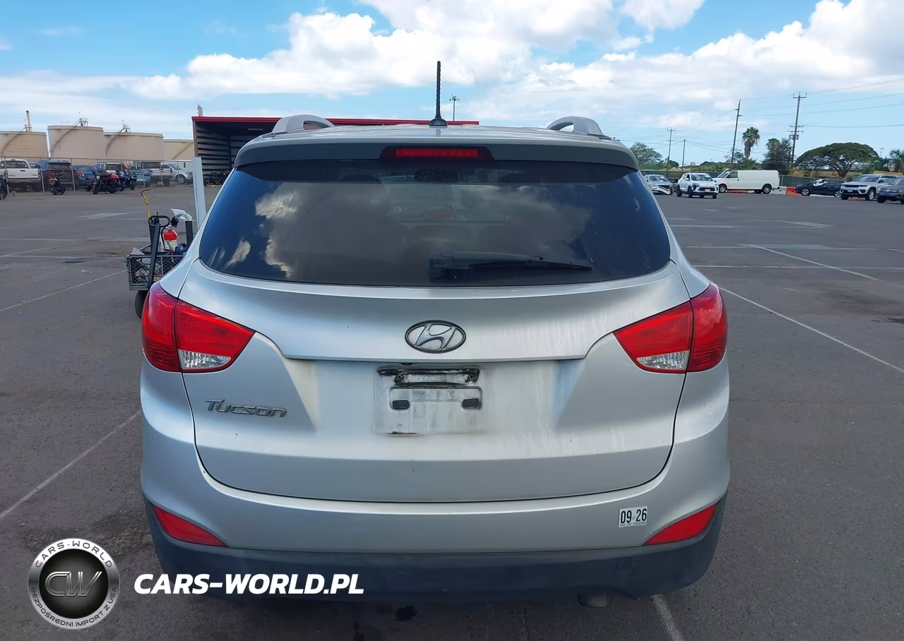 2015 Hyundai Tucson Se VIN:KM8JU3AG2FU993682 - 16