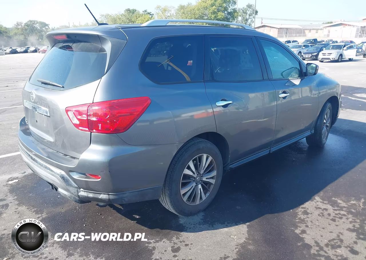 2017 Nissan Pathfinder S VIN:5N1DR2MNXHC693626 - 4