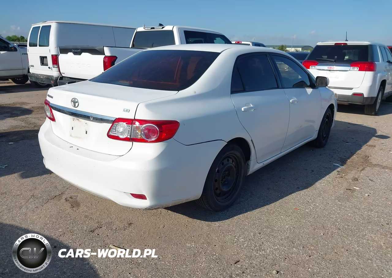 2012 Toyota Corolla Le VIN:2T1BU4EE5CC781827 - 4