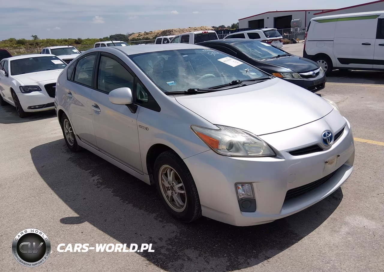 2011 Toyota Prius Two – zdjęcie 1 z 16