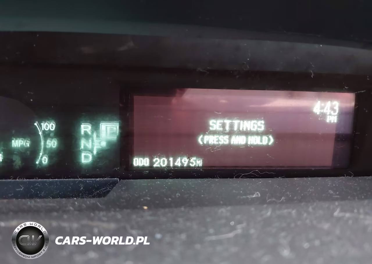 2011 Toyota Prius Two VIN:JTDKN3DU2B1475106 - 7