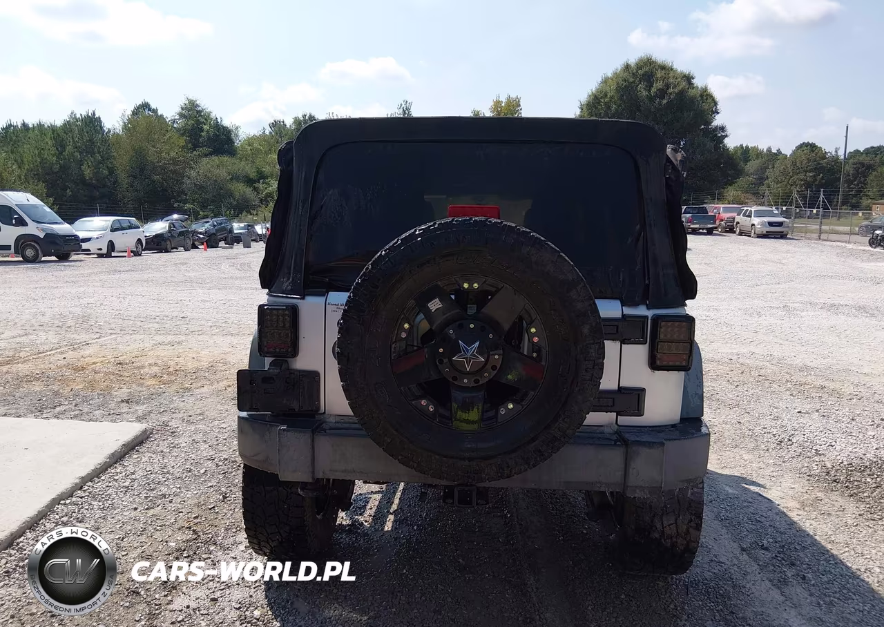 2012 Jeep Wrangler Unlimited Sport VIN:1C4BJWDG1CL284595 - 20
