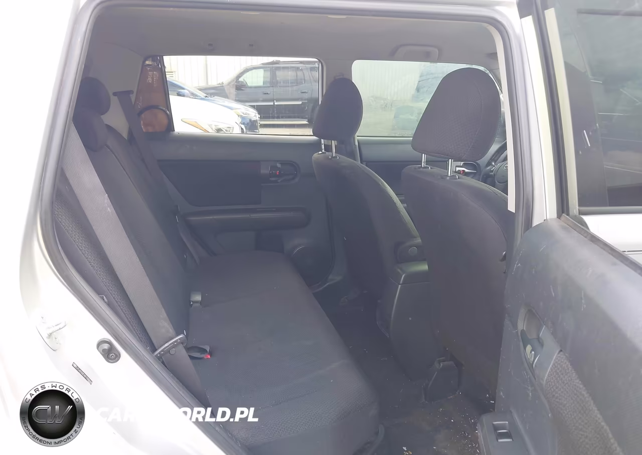 2008 Scion Xb VIN:JTLKE50EX81029664 - 8