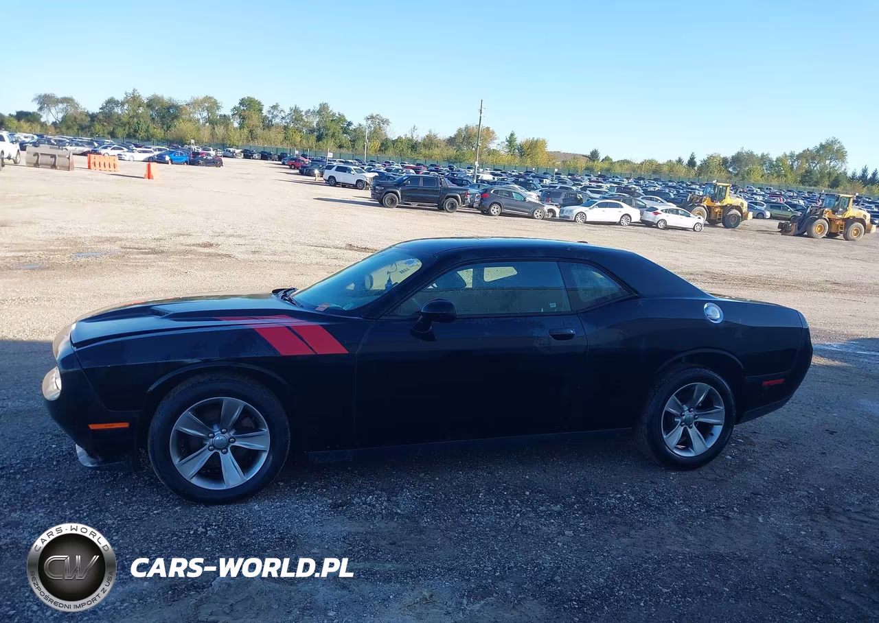 2015 Dodge Challenger Sxt VIN:2C3CDZAG9FH846590 - 14
