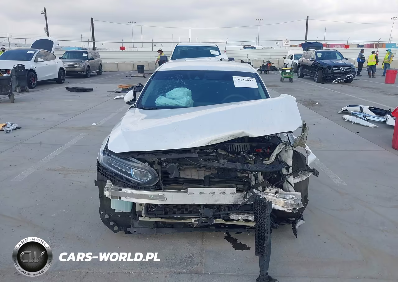 2019 Honda Accord Hybrid VIN:1HGCV3F13KA003389 - 12