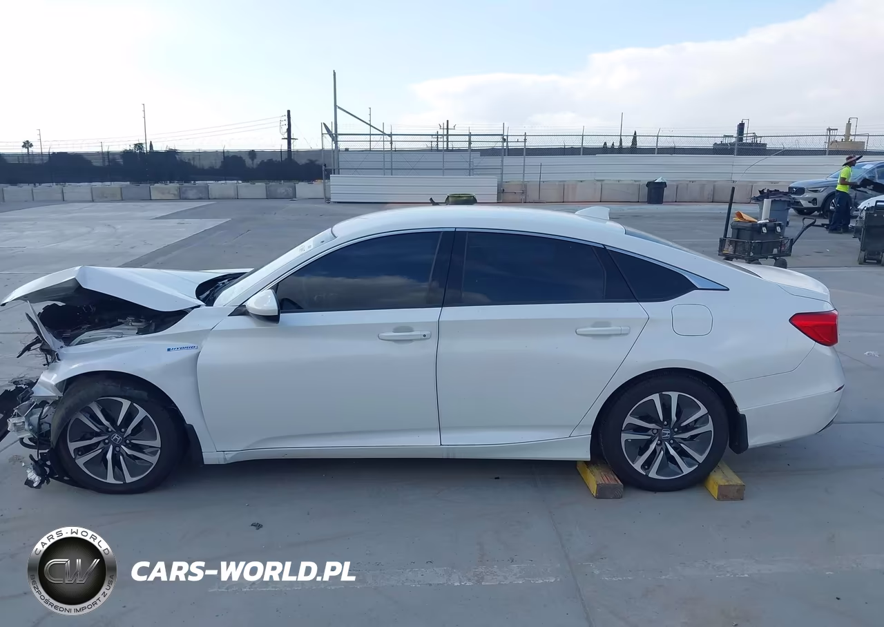2019 Honda Accord Hybrid VIN:1HGCV3F13KA003389 - 14