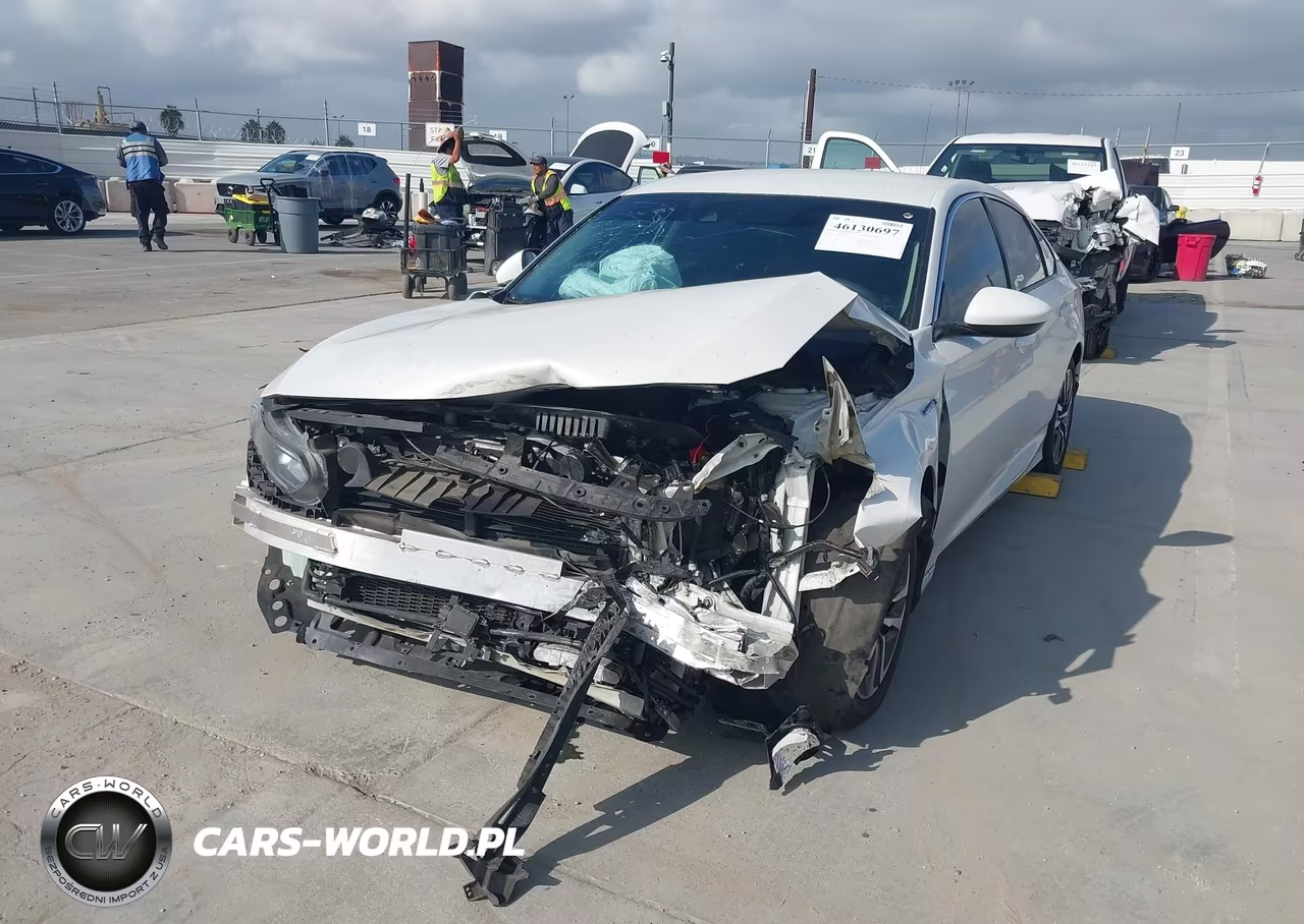 2019 Honda Accord Hybrid VIN:1HGCV3F13KA003389 - 6