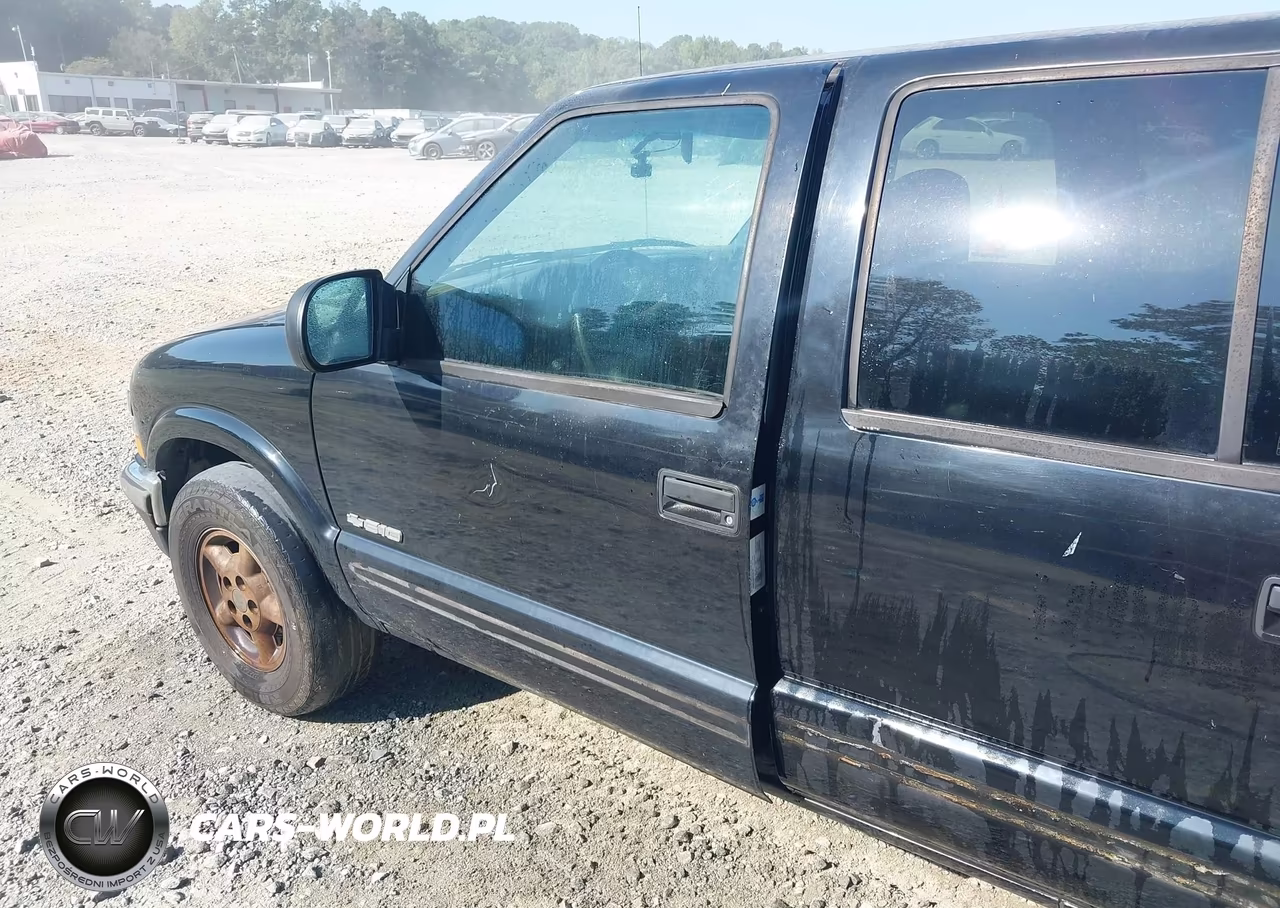 2001 Chevrolet S-10 Ls VIN:1GCDT13W31K164198 - 13