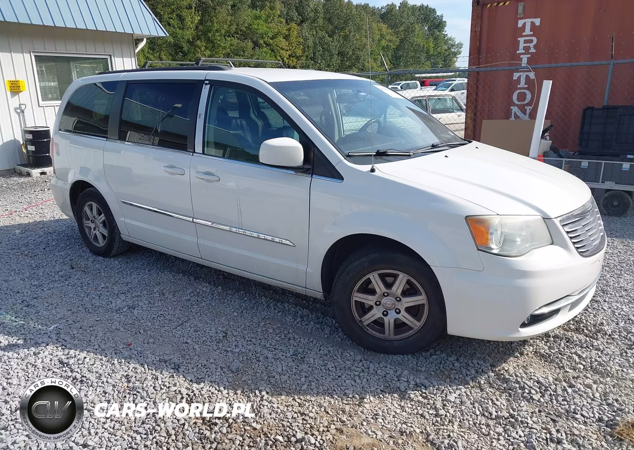 2013 Chrysler Town & Country Touring VIN:2C4RC1BG8DR656702 - 1