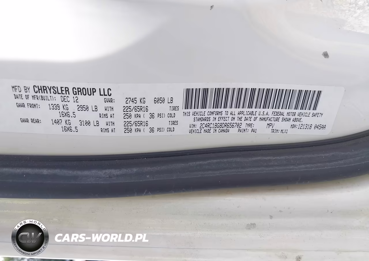 2013 Chrysler Town & Country Touring VIN:2C4RC1BG8DR656702 - 9
