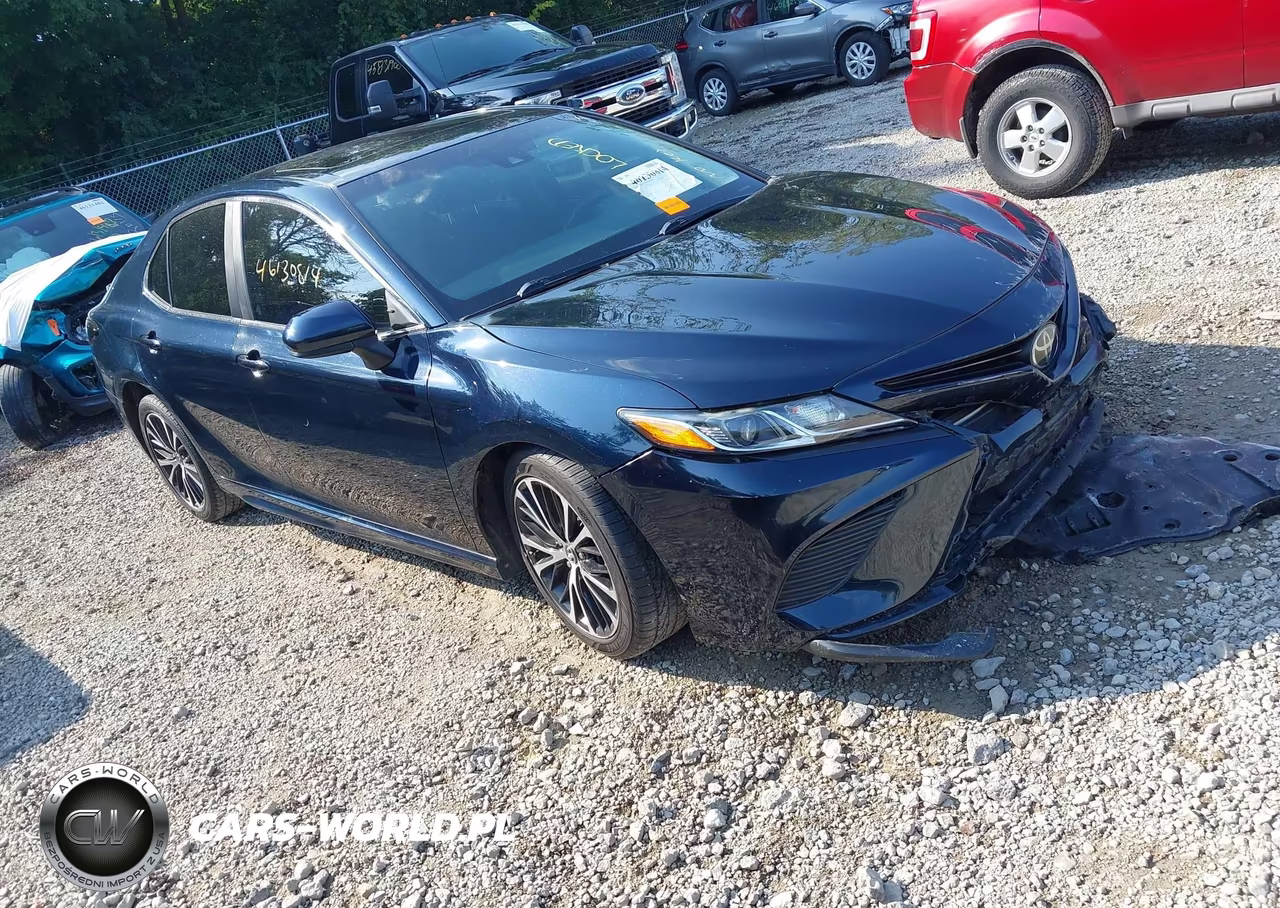 2018 Toyota Camry Se – zdjęcie 1 z 19