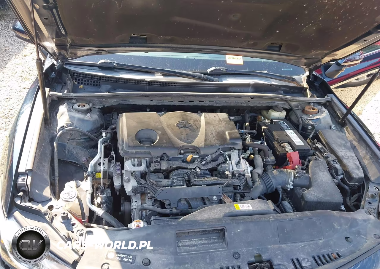 2018 Toyota Camry Se VIN:4T1B11HK7JU601347 - 10