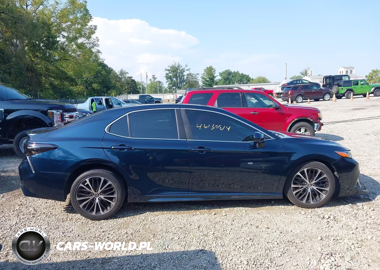 2018 Toyota Camry Se VIN:4T1B11HK7JU601347 - 13