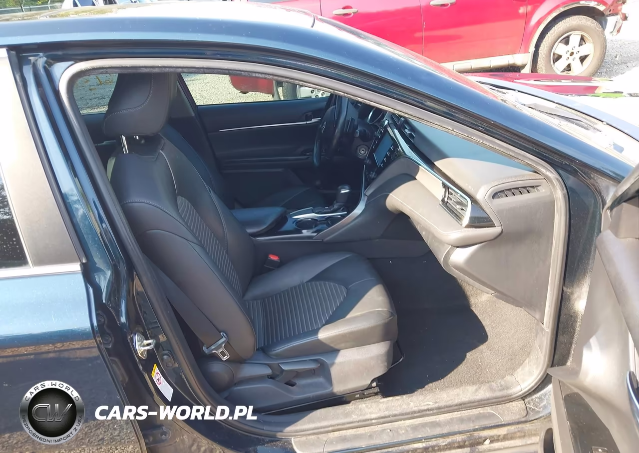 2018 Toyota Camry Se VIN:4T1B11HK7JU601347 - 5