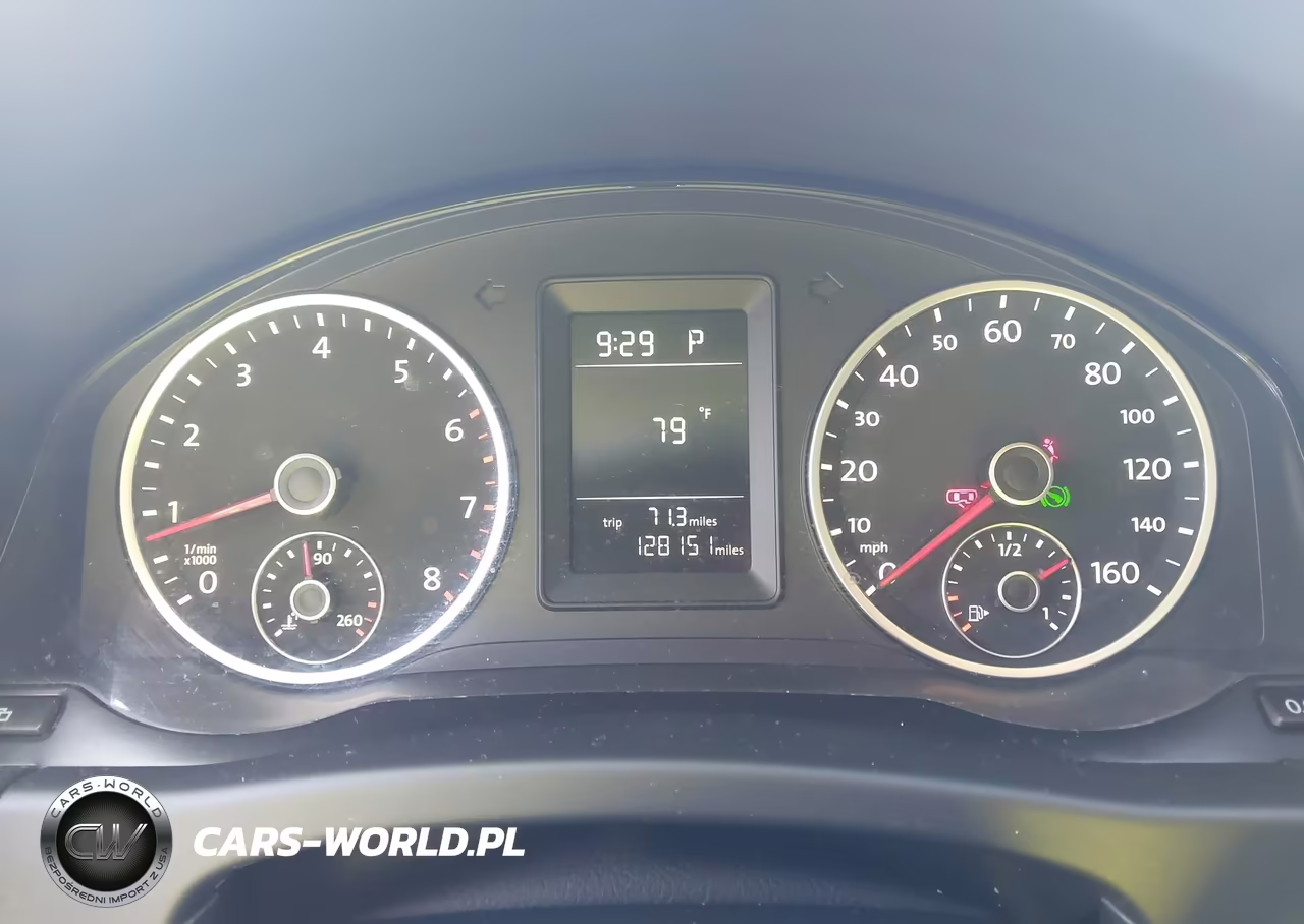 2011 Volkswagen Tiguan S VIN:WVGBV7AXXBW524945 - 7