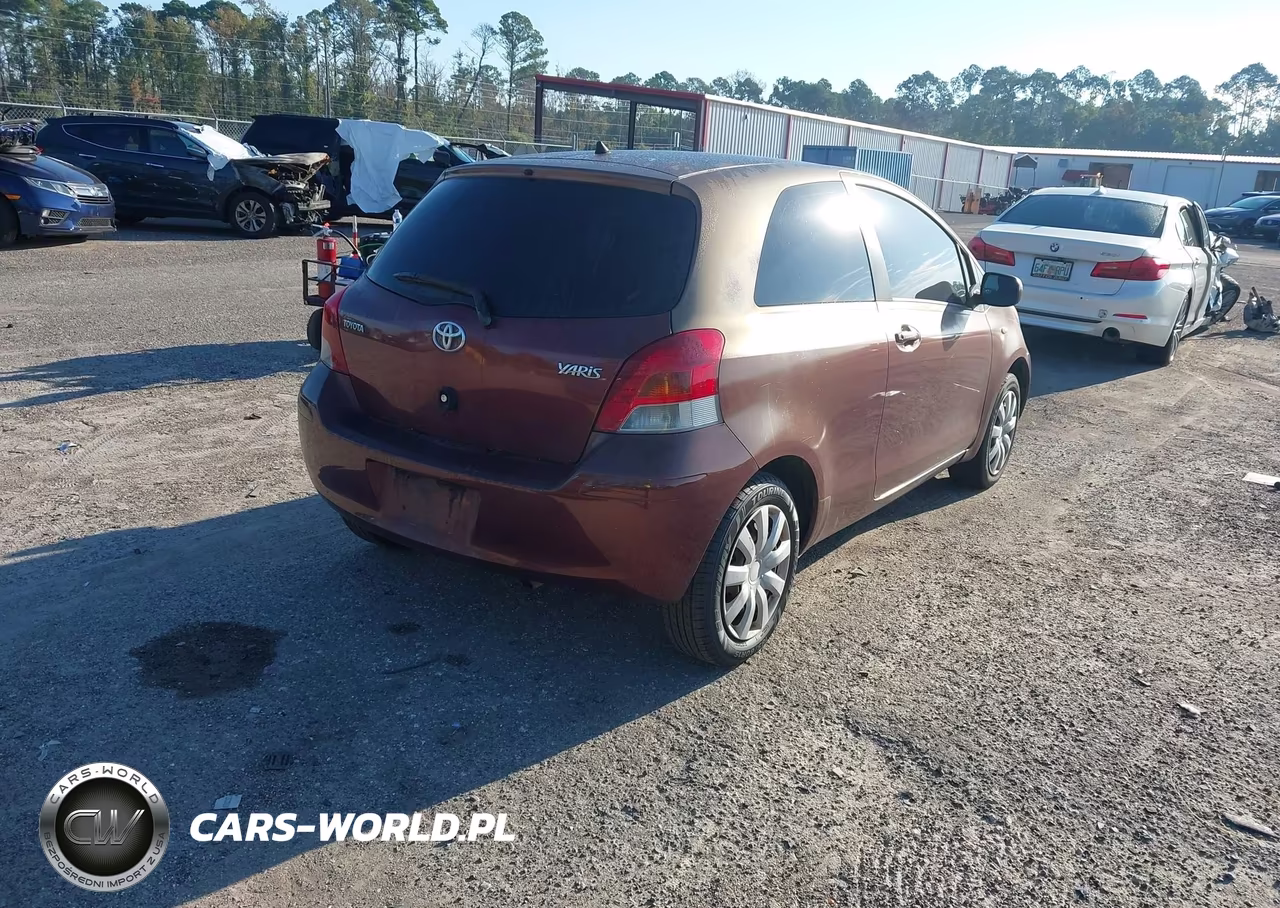 2010 Toyota Yaris VIN:JTDJT4K34A5313843 - 4
