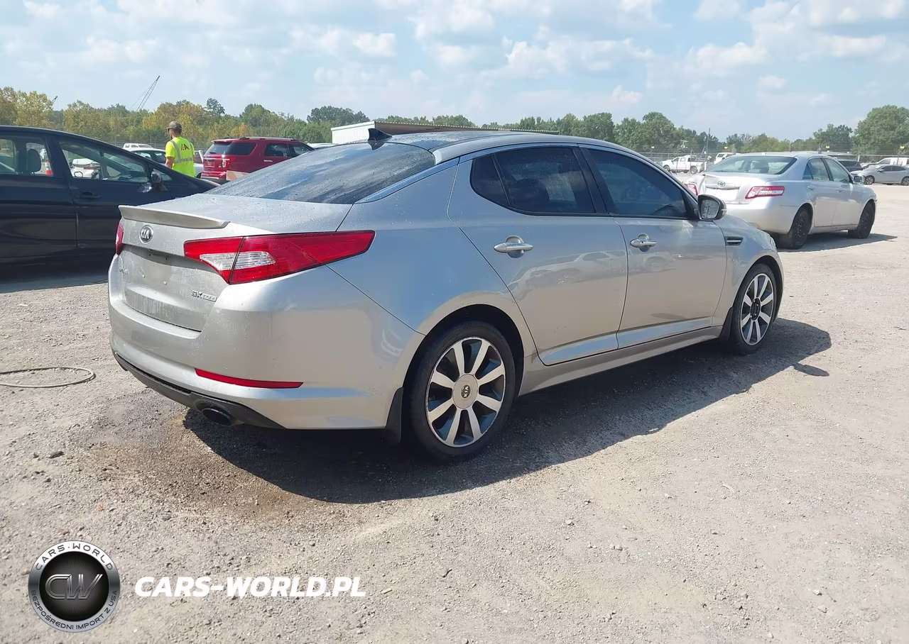 2013 Kia Optima Sx VIN:5XXGR4A6XDG139152 - 4