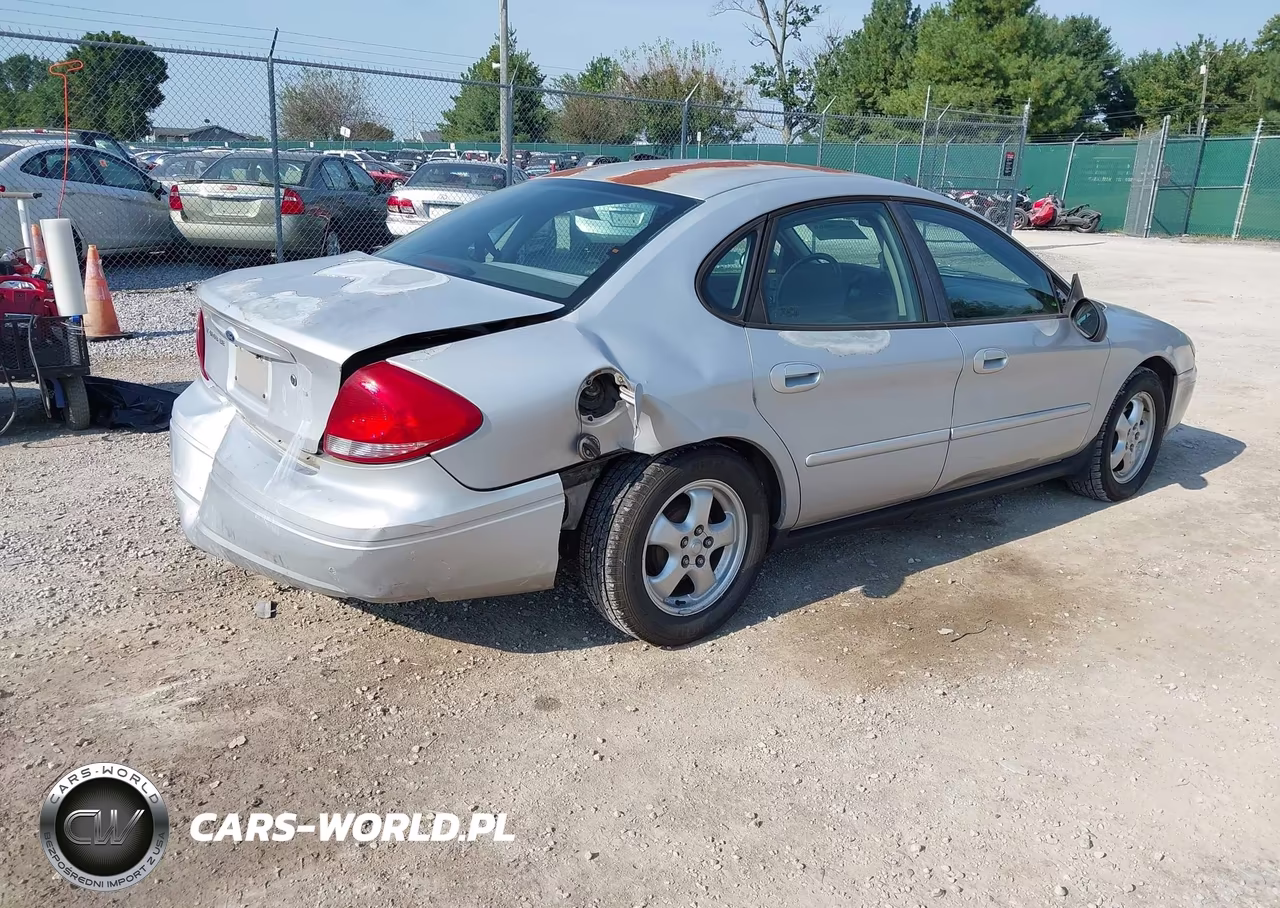 2007 Ford Taurus Se VIN:1FAFP53U07A124457 - 4