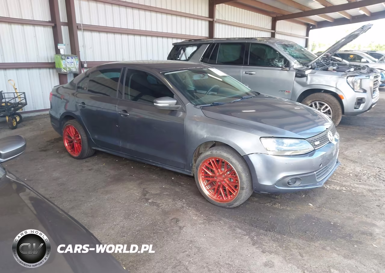 2013 Volkswagen Jetta 2.0L S – zdjęcie 1 z 16