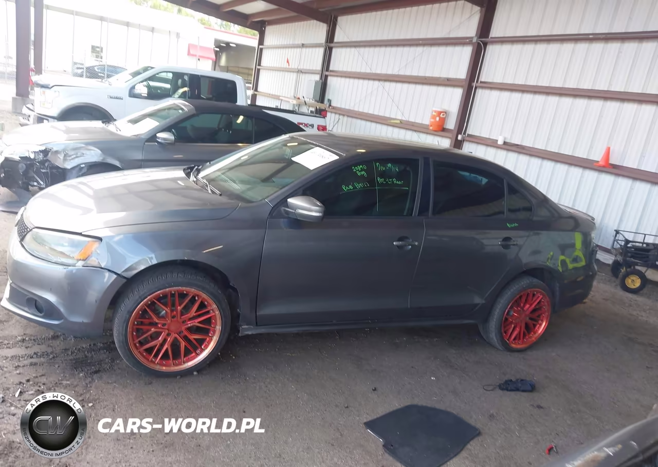 2013 Volkswagen Jetta 2.0L S VIN:3VW2K7AJ4DM366398 - 14