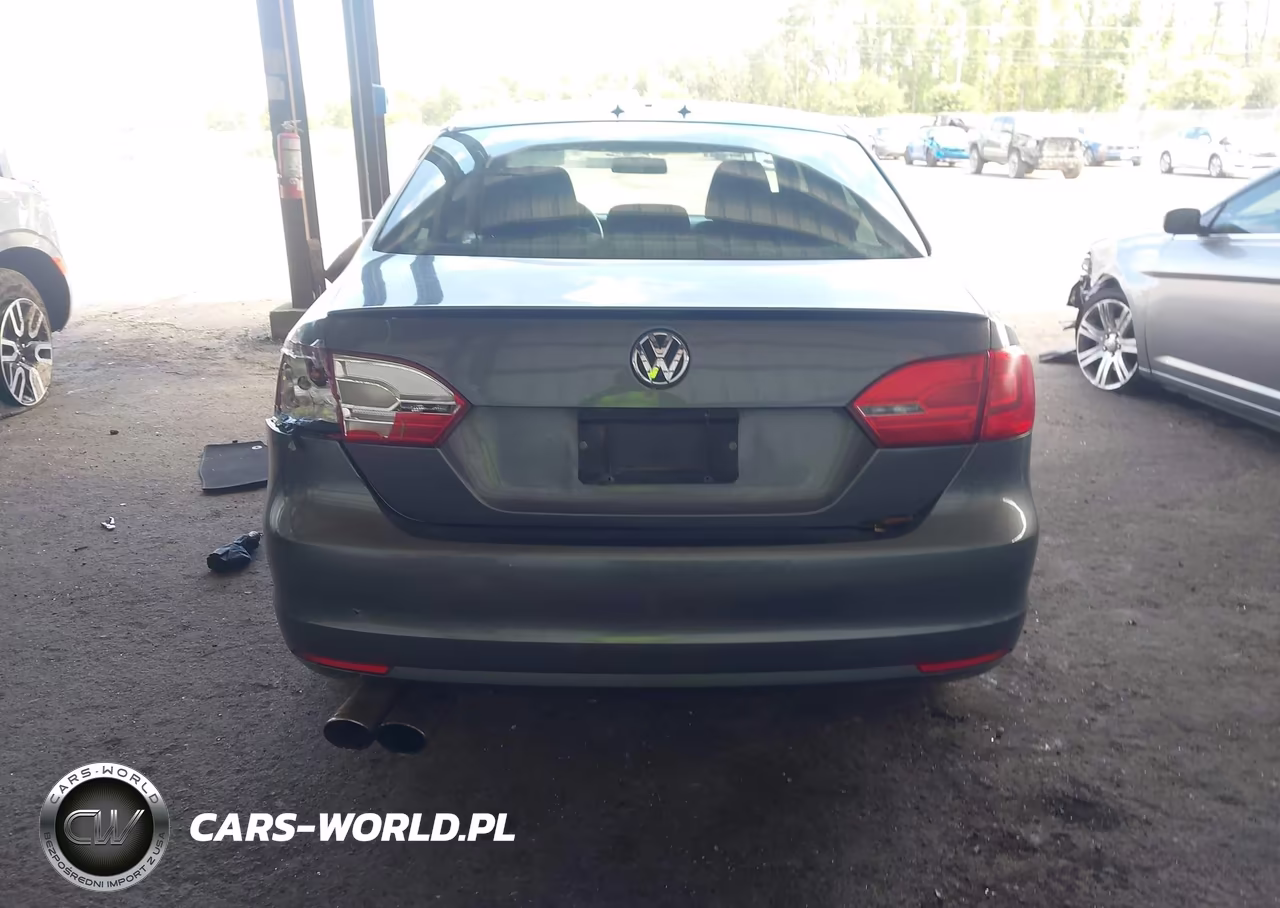 2013 Volkswagen Jetta 2.0L S VIN:3VW2K7AJ4DM366398 - 16