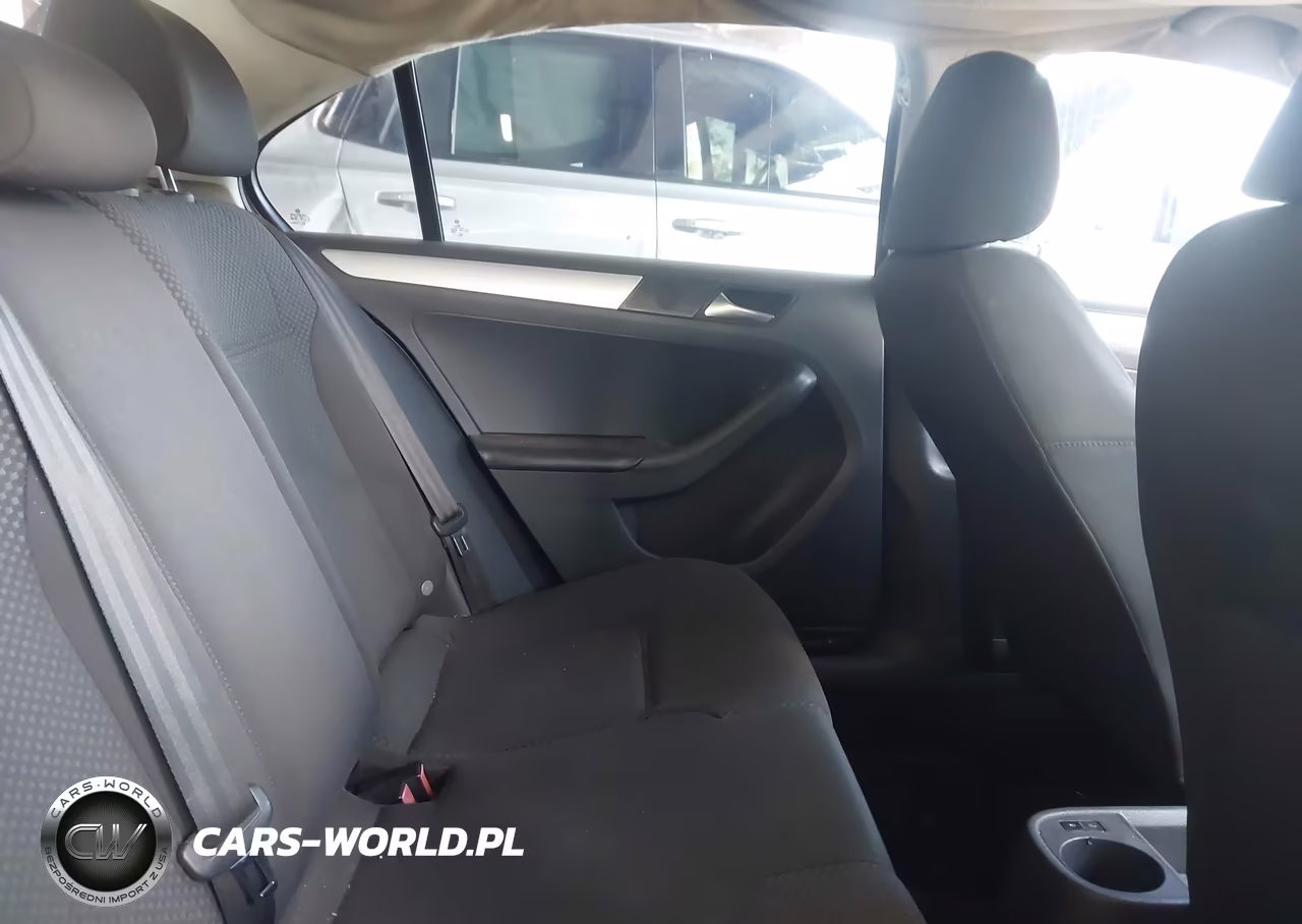 2013 Volkswagen Jetta 2.0L S VIN:3VW2K7AJ4DM366398 - 8