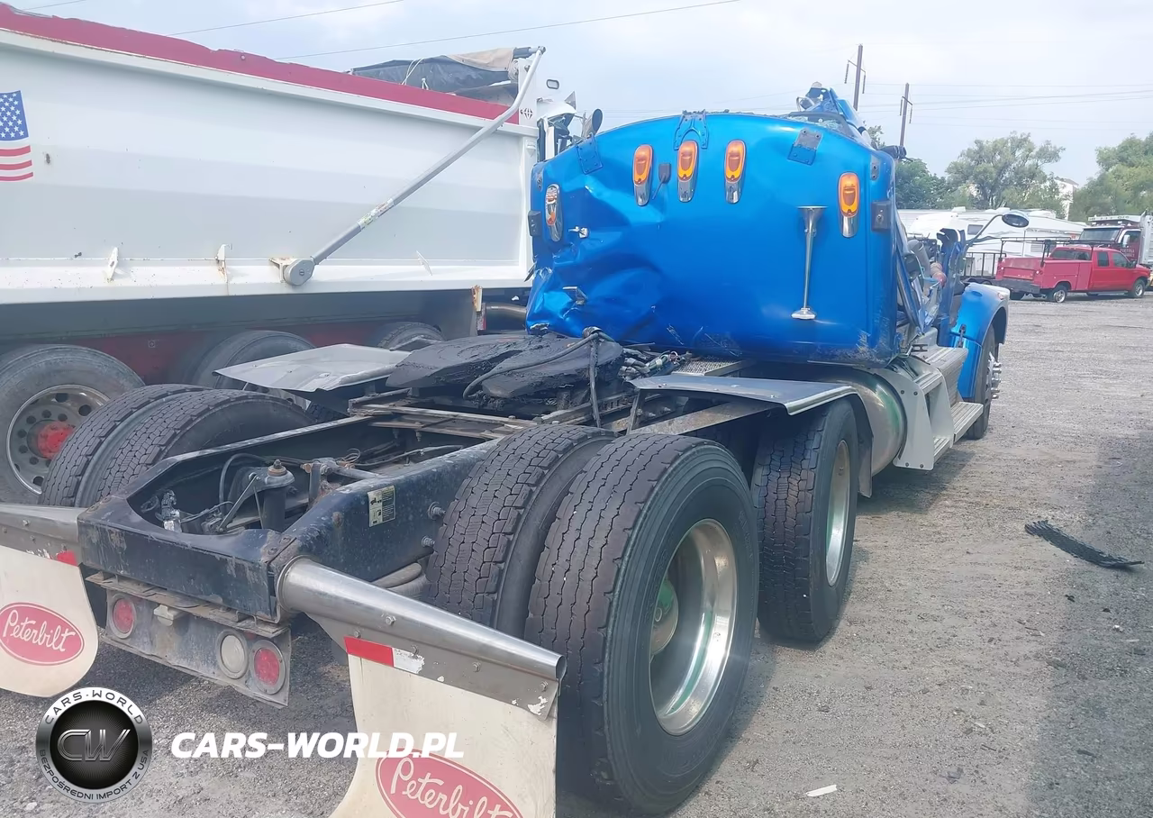 2020 Peterbilt 567 VIN:1XPCD49X0LD642402 - 4