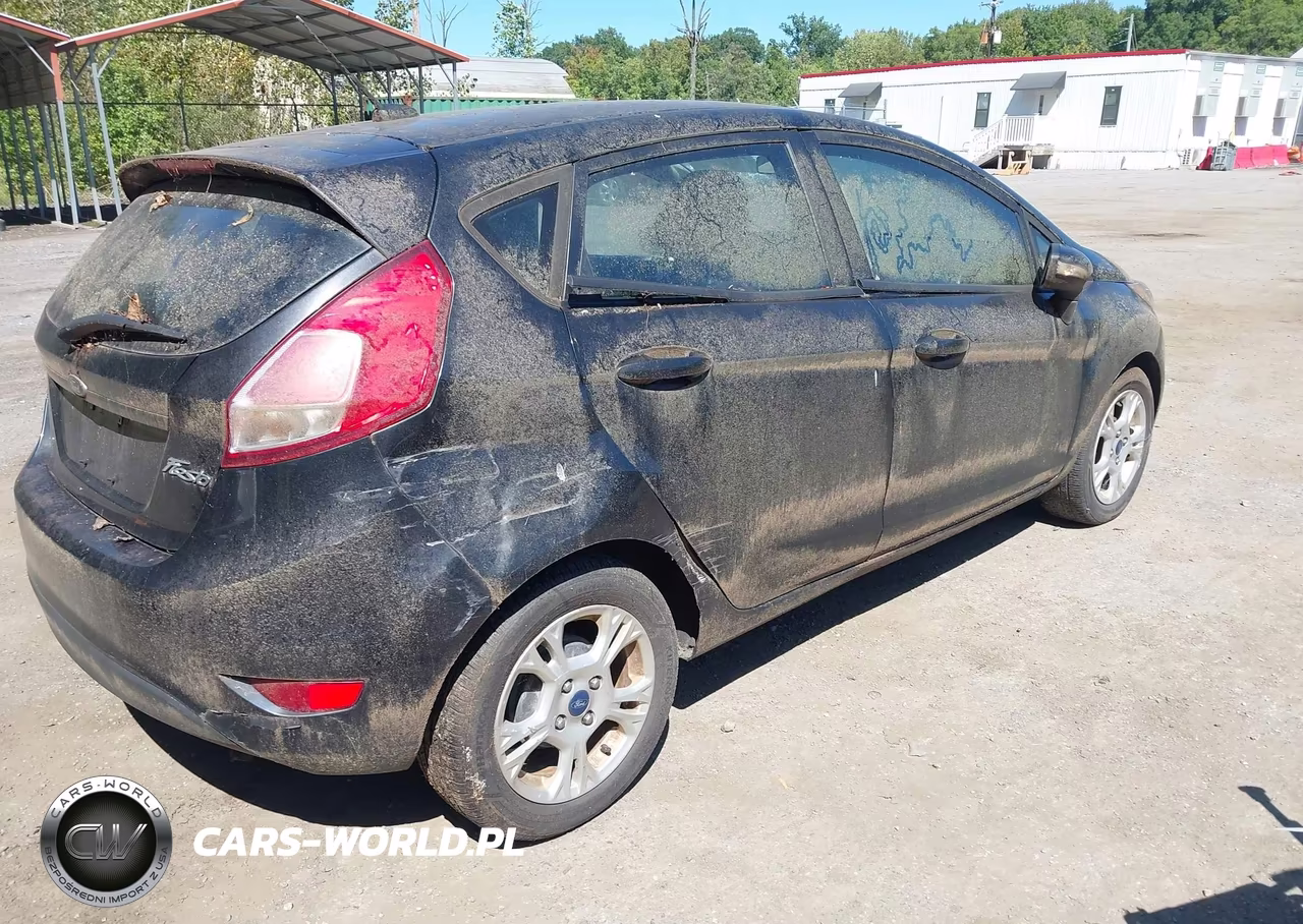 2014 Ford Fiesta Se VIN:3FADP4EJXEM131551 - 4