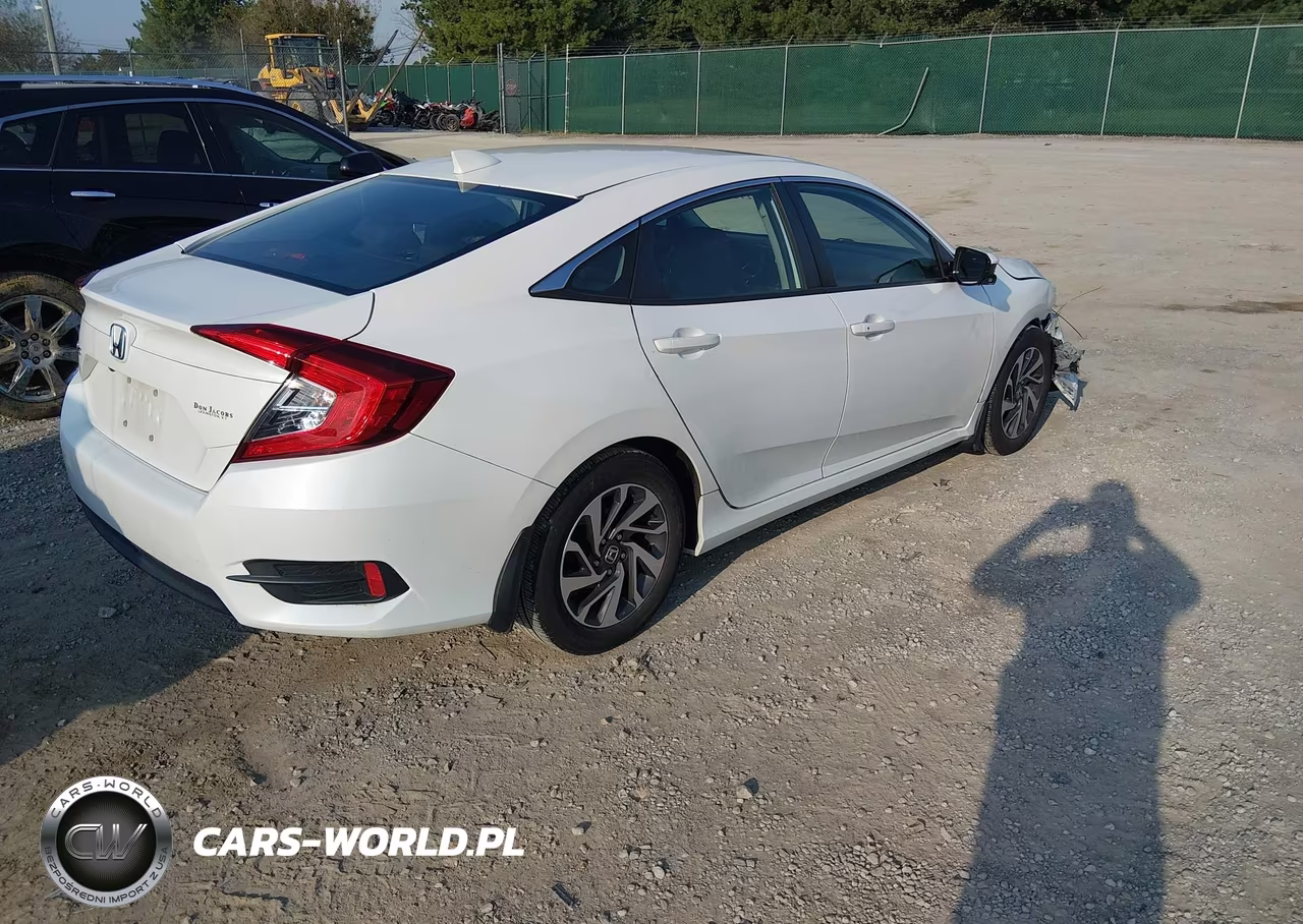 2017 Honda Civic Ex VIN:19XFC2F77HE069210 - 4