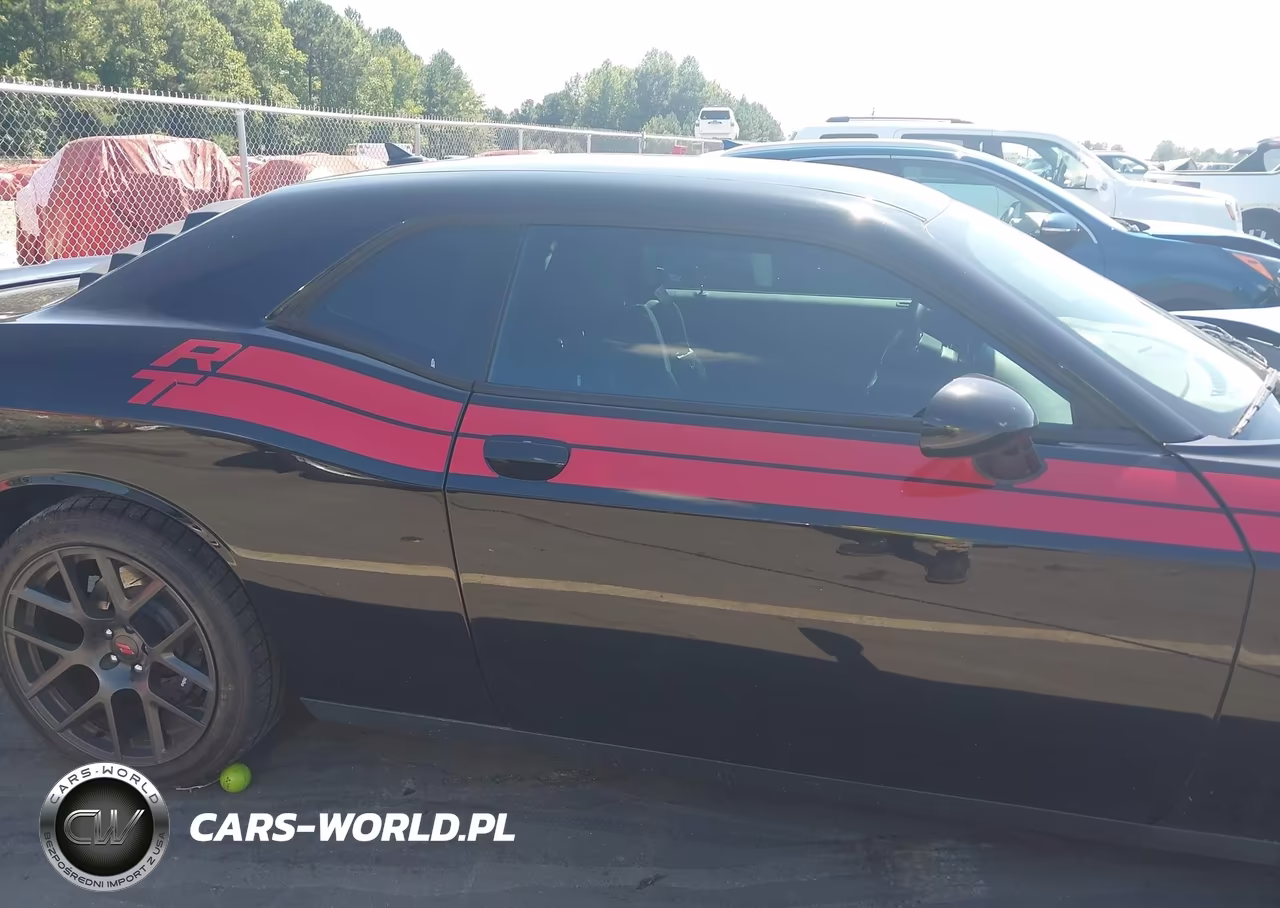 2018 Dodge Challenger R-T Plus VIN:2C3CDZBT5JH144769 - 13