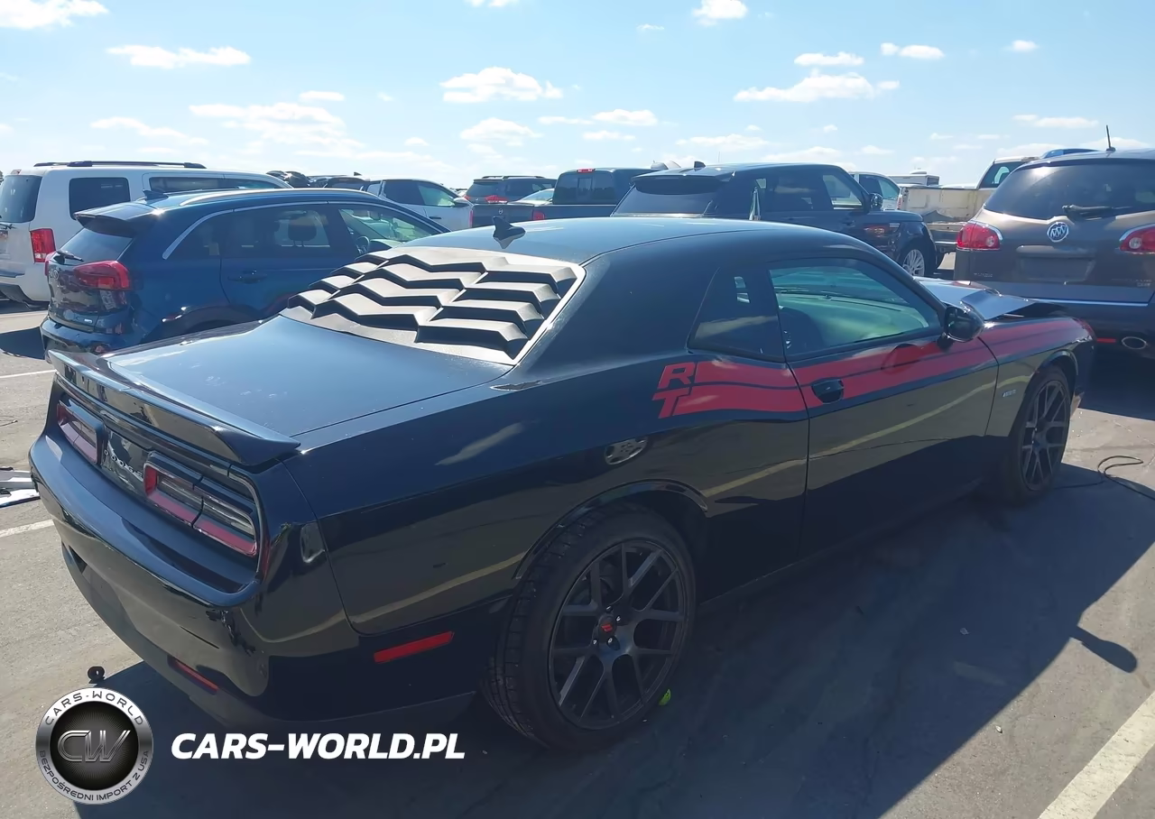 2018 Dodge Challenger R-T Plus VIN:2C3CDZBT5JH144769 - 4