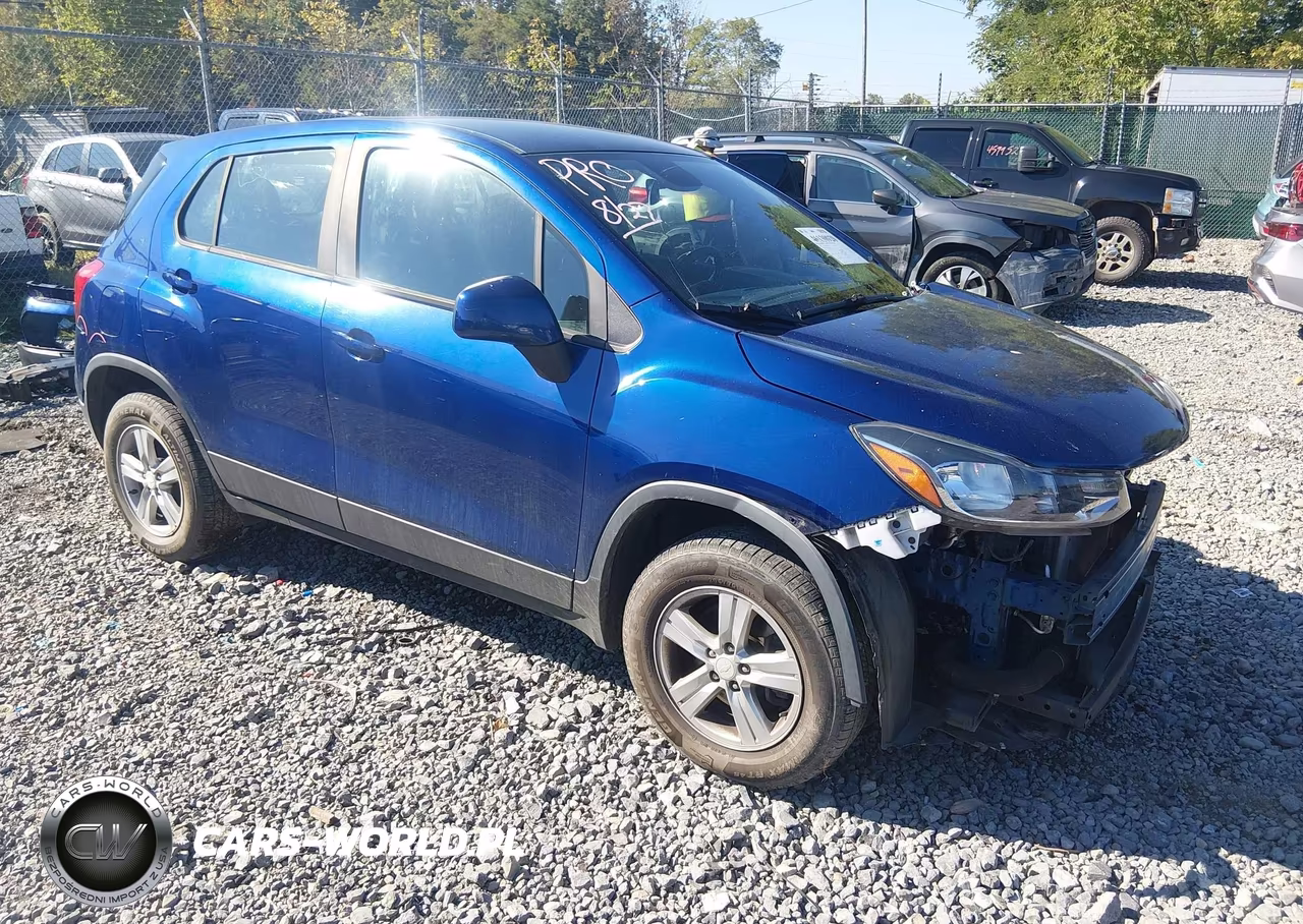 2017 Chevrolet Trax Ls VIN:3GNCJNSB2HL164104 - 1