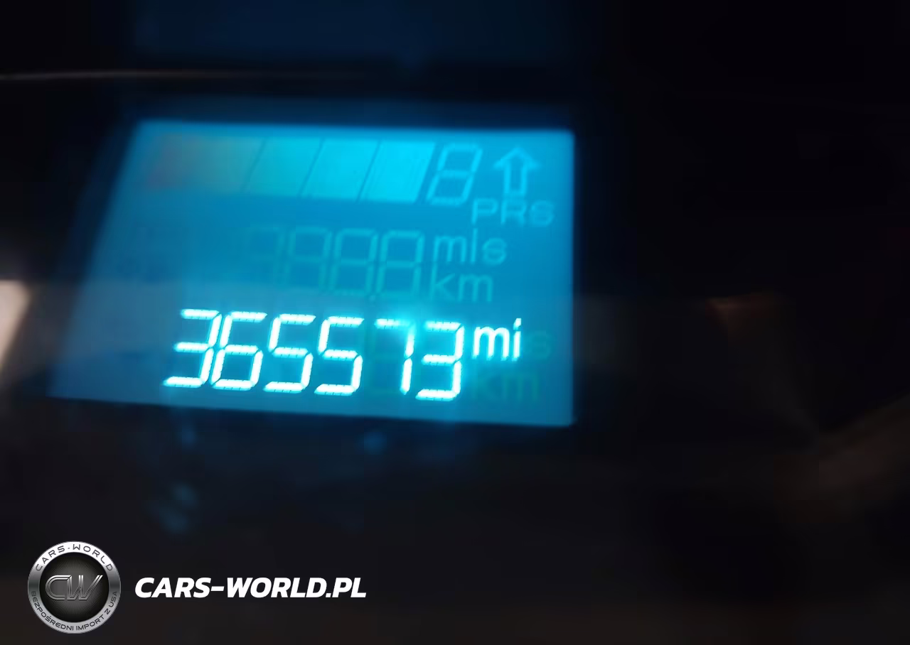 2017 Ford Transit-250 VIN:1FTYR1CM7HKB52564 - 15