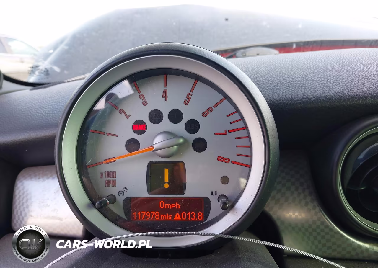 2007 Mini Cooper S VIN:WMWMF73587TL86981 - 7