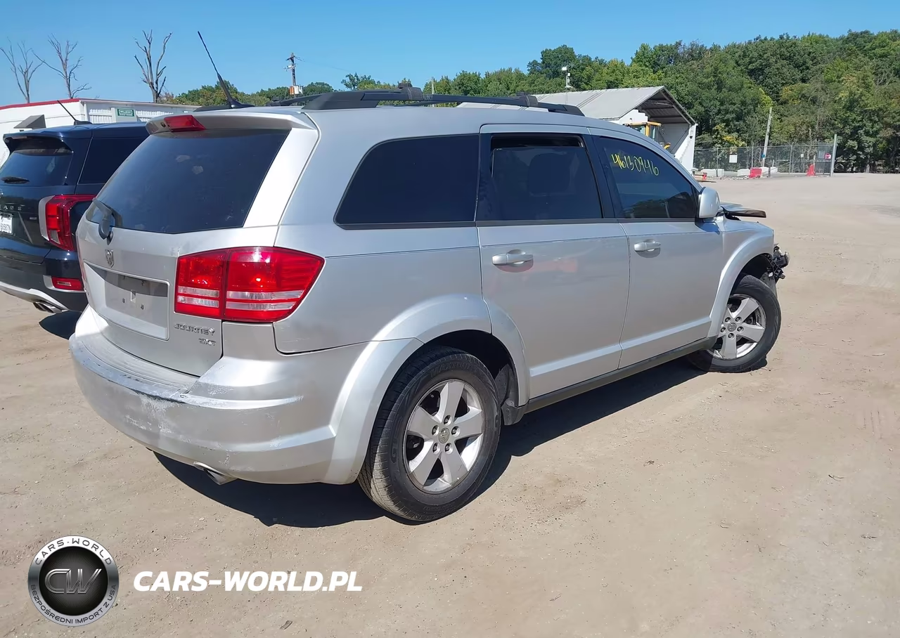 2010 Dodge Journey Sxt VIN:3D4PG5FVXAT116517 - 4