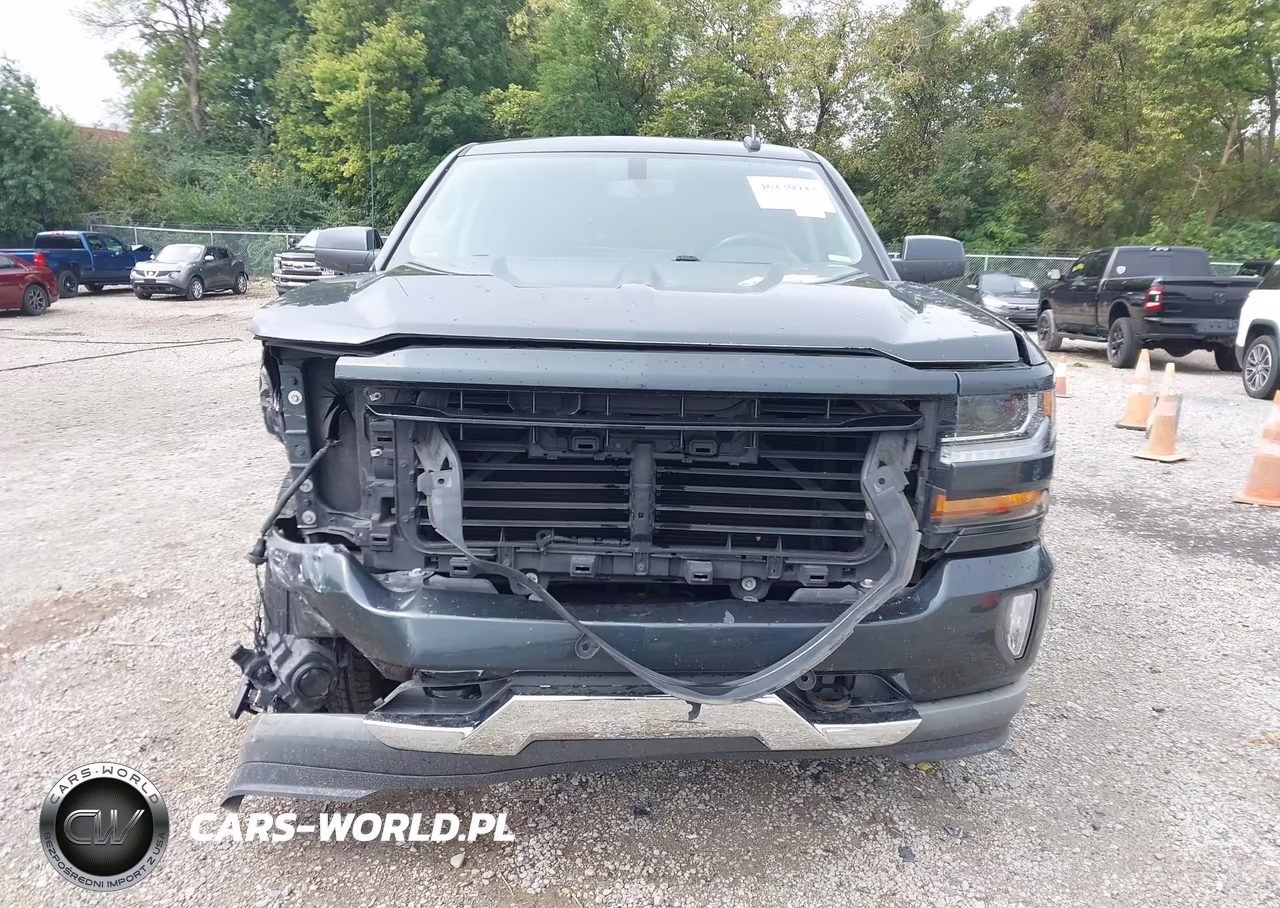 2018 Chevrolet Silverado 1500 2Lt VIN:3GCUKREC7JG299762 - 13
