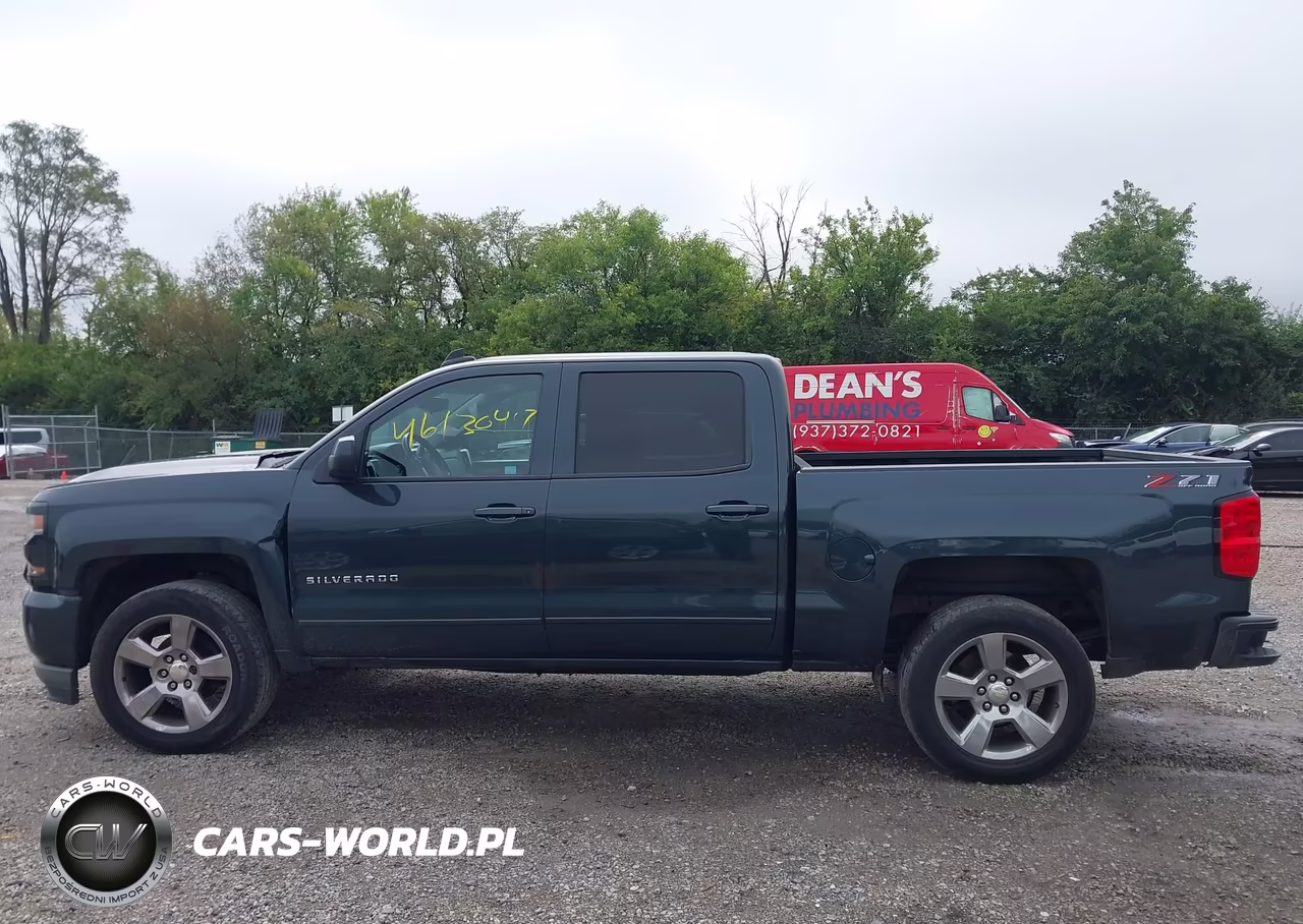 2018 Chevrolet Silverado 1500 2Lt VIN:3GCUKREC7JG299762 - 15