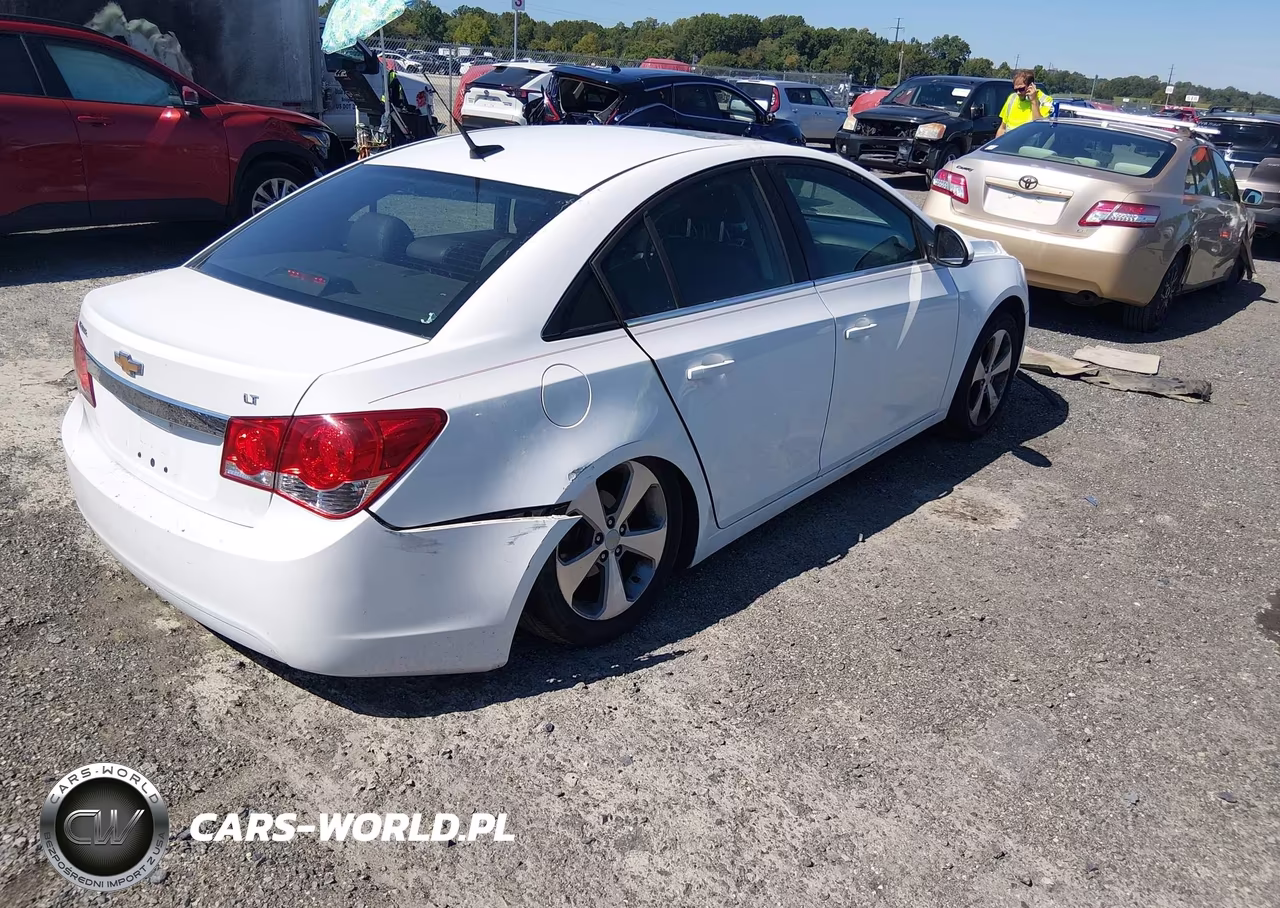 2011 Chevrolet Cruze 2Lt VIN:1G1PG5S92B7250703 - 4