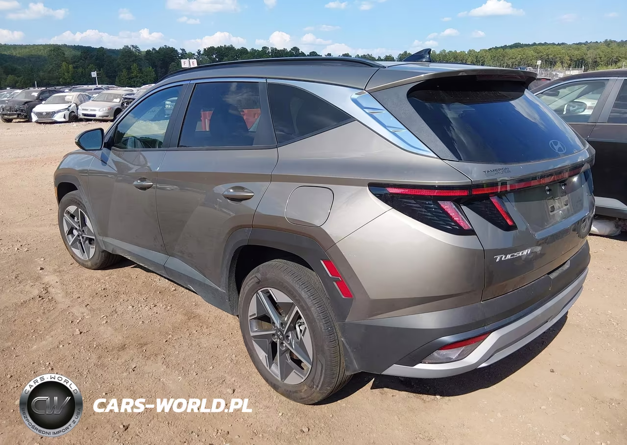 2025 Hyundai Tucson Hybrid Sel Convenience VIN:KM8JCDD17SU360654 - 3