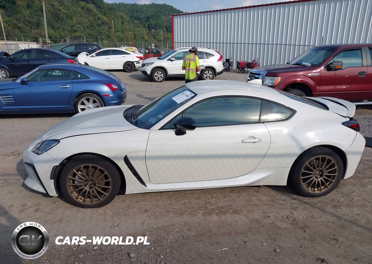 2023 Toyota Gr86 VIN:JF1ZNBC1XP8763055 - 15