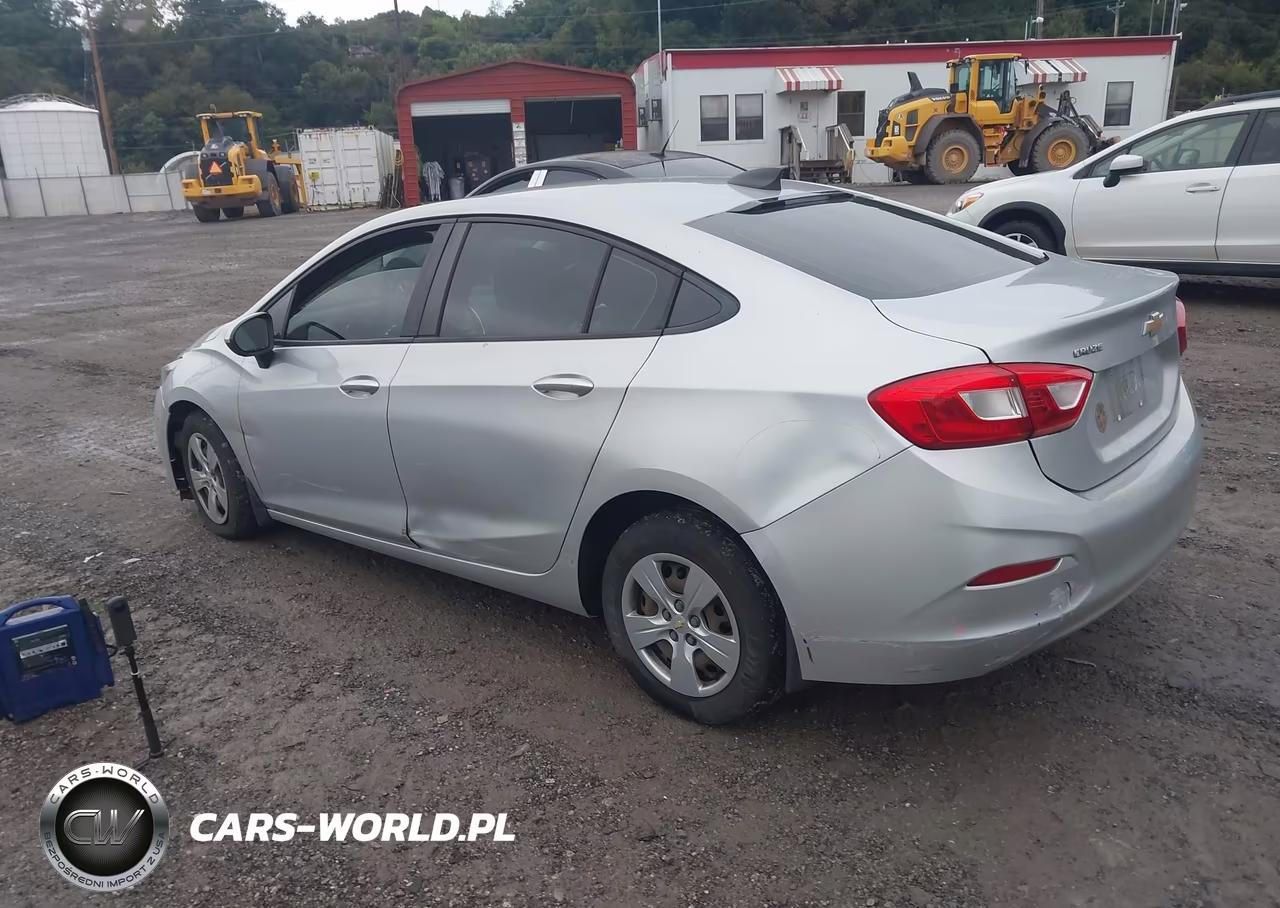 2016 Chevrolet Cruze Ls Auto VIN:1G1BC5SM4G7238229 - 3