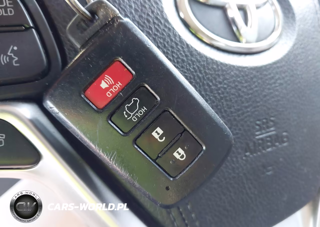 2015 Toyota Highlander Hybrid Limited Platinum V6 VIN:5TDDCRFH7FS011836 - 10