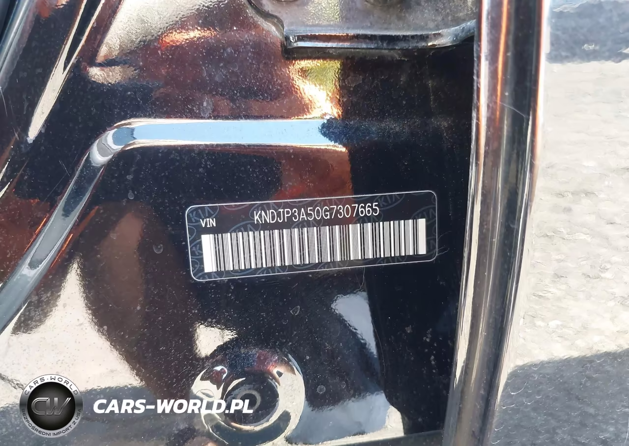 2016 Kia Soul + VIN:KNDJP3A50G7307665 - 9