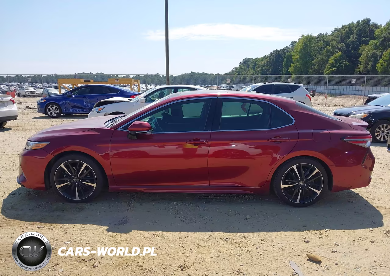 2018 Toyota Camry Xse VIN:4T1B61HK1JU552762 - 14