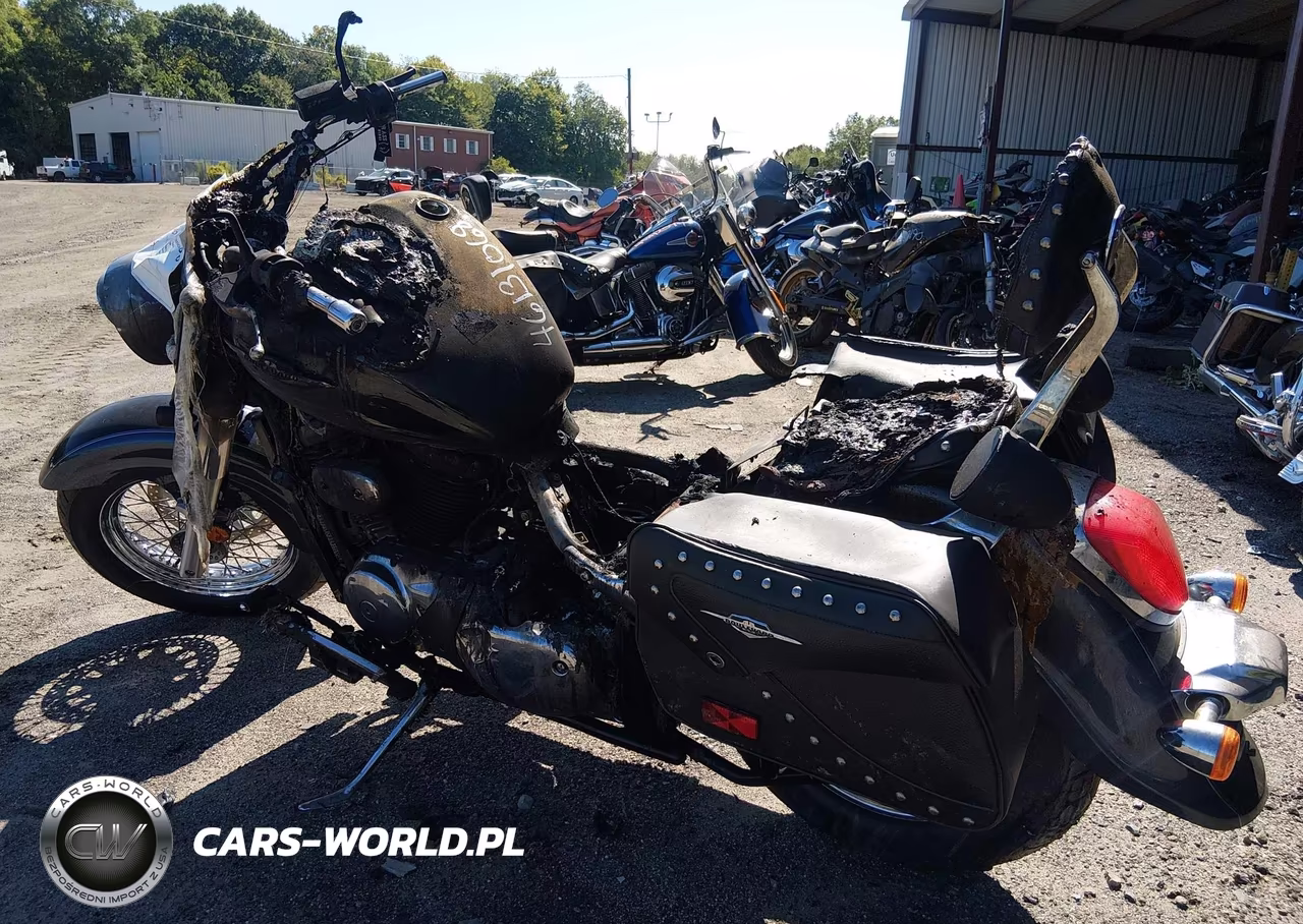 2011 Suzuki Vl800 VIN:JS1VS55A5B2101776 - 3