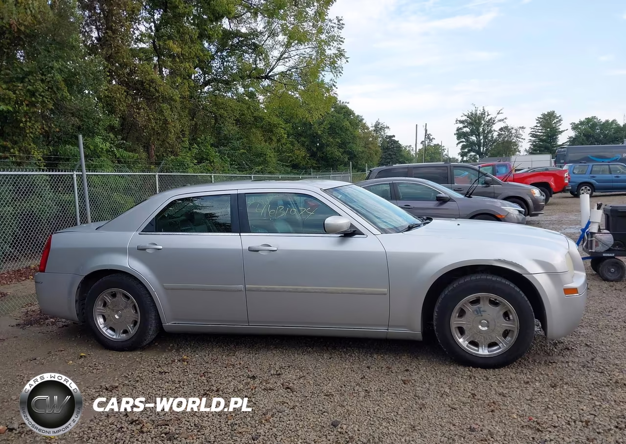 2005 Chrysler 300 Touring VIN:2C3JA53G45H596308 - 13