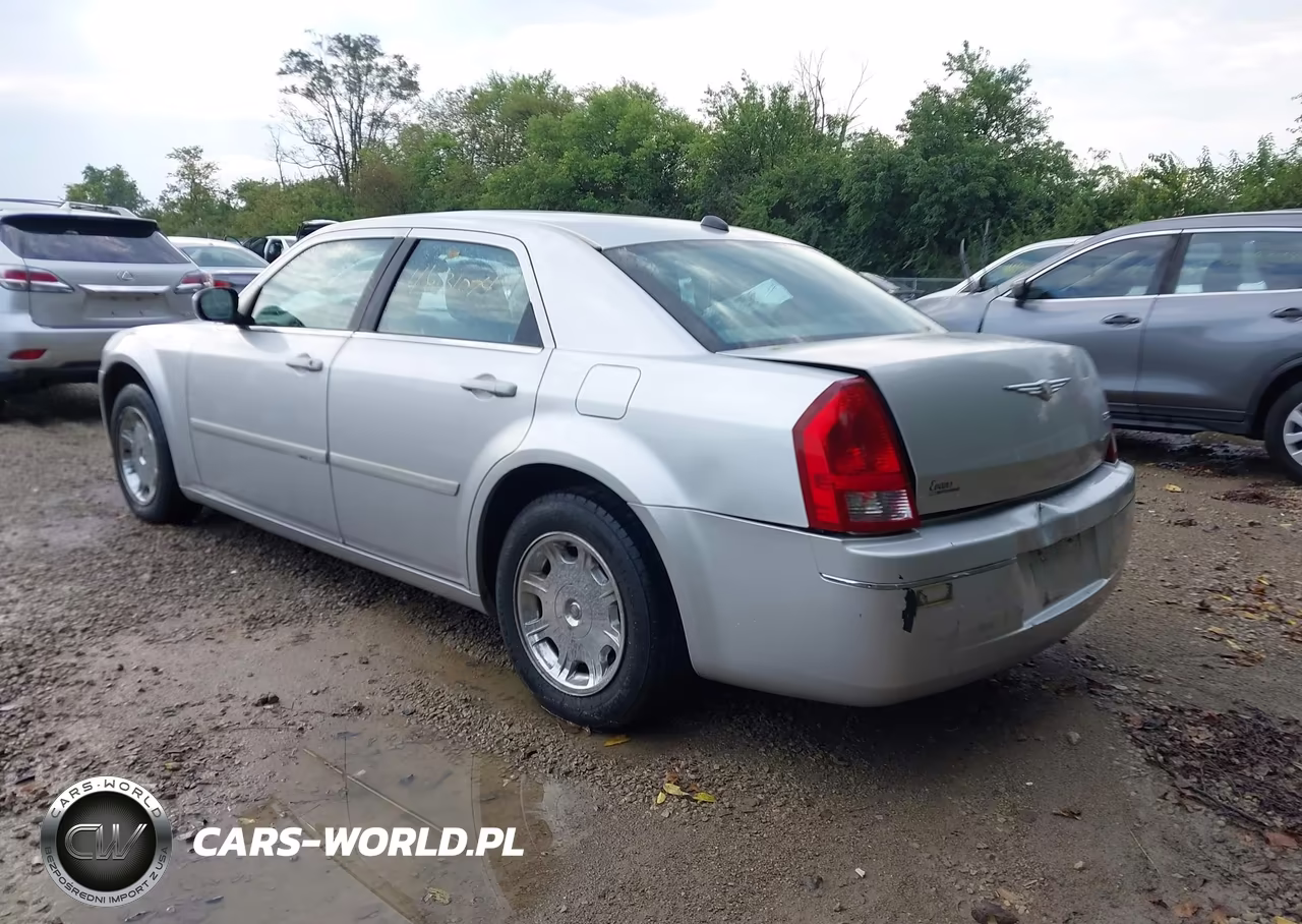 2005 Chrysler 300 Touring VIN:2C3JA53G45H596308 - 3