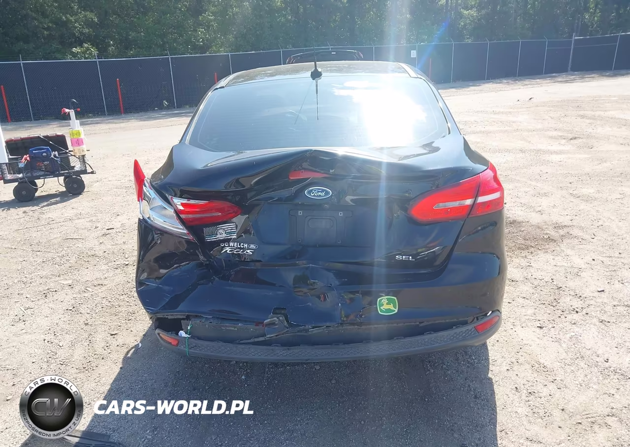 2018 Ford Focus Sel VIN:1FADP3H24JL284422 - 16